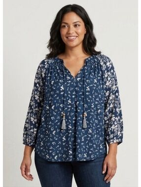 Mason & Belle Caseey Tassel Detail Floral top Blue Size S